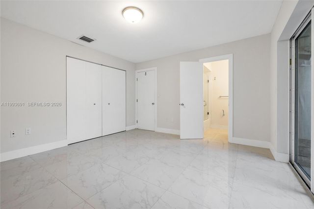 3056 Shipping Ave 2, Miami, FL 33133