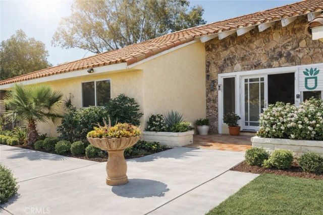 17381 Canyon Heights, Modjeska Canyon, CA 92676