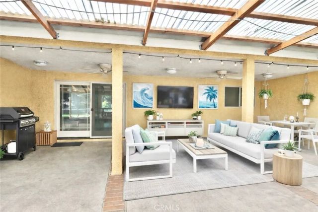 17381 Canyon Heights, Modjeska Canyon, CA 92676