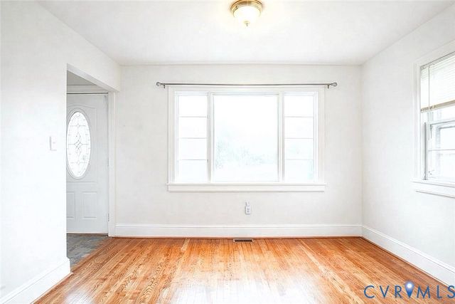 322 Jackson Ave, Colonial Heights, VA 23834