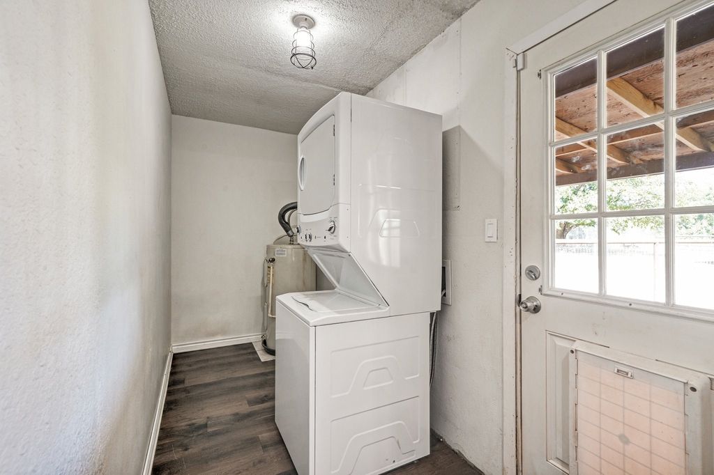 property-img