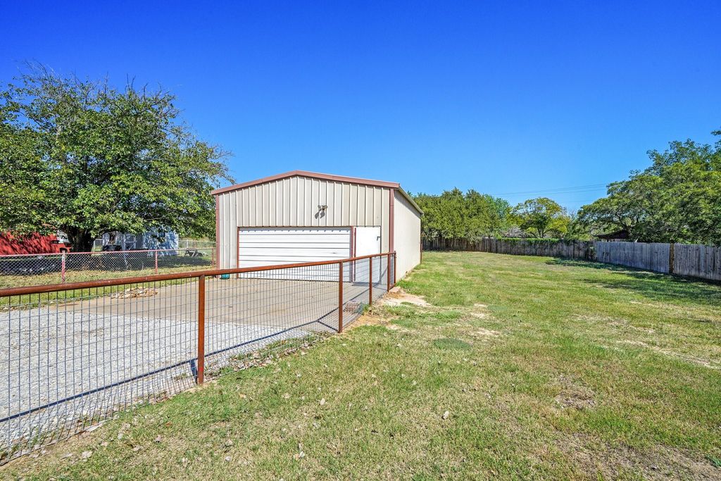 property-img
