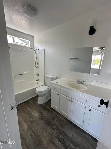 5538 Gotham Street B, Bell Gardens, CA 90201
