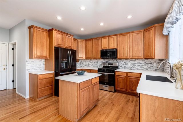 17071 Knollside Avenue, Parker, CO 80134