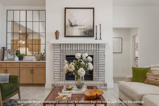 2001 Bigleaf Drive, Centerton, AR 72719