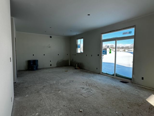 690 Lincoln Lawns Drive Nw, City Of Walker, MI 49534