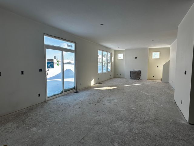 690 Lincoln Lawns Drive Nw, City Of Walker, MI 49534