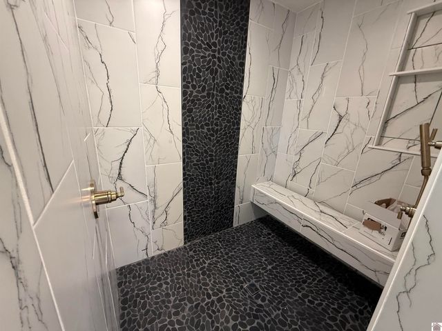 2842 ST RT 303, Mayfield, KY 42066