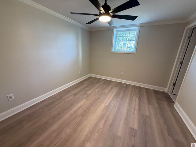 2842 ST RT 303, Mayfield, KY 42066