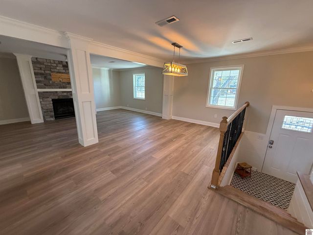 2842 ST RT 303, Mayfield, KY 42066