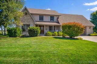 413 Dover Court, Yorkville, IL 60560