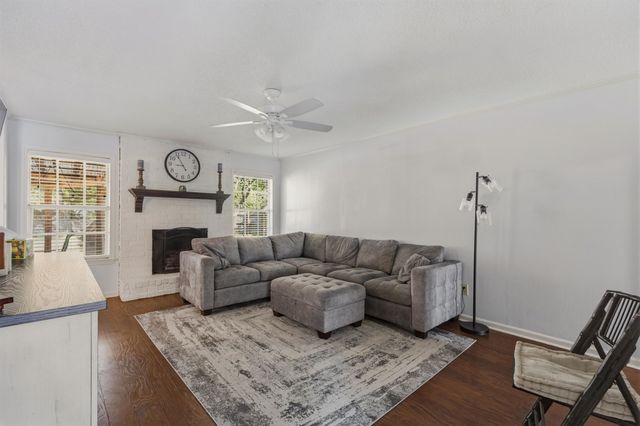 2527 BIRCHTREE DR, Germantown, TN 38138