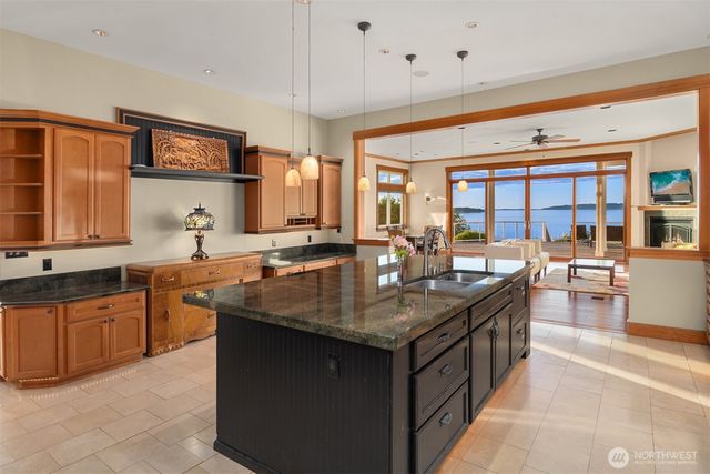 1240 SW 296th Street, Federal Way, WA 98023