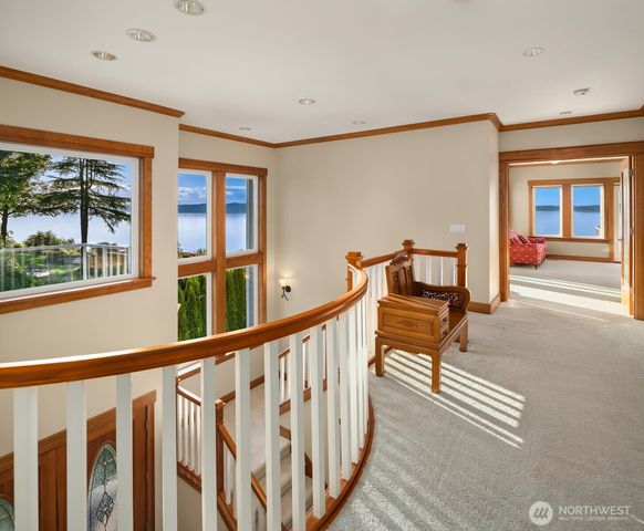 1240 SW 296th Street, Federal Way, WA 98023