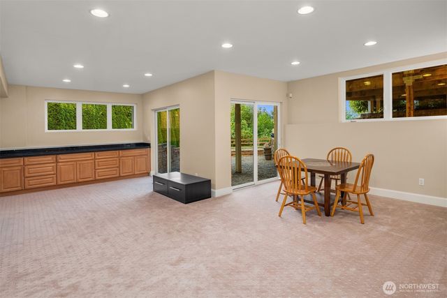 1240 SW 296th Street, Federal Way, WA 98023