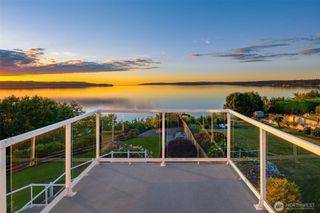 1240 SW 296th Street, Federal Way, WA 98023