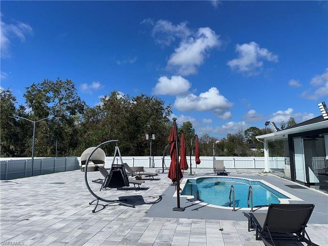 3417 31st ST W, Lehigh Acres, FL 33971