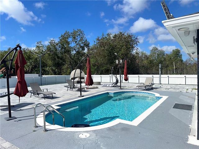 3417 31st ST W, Lehigh Acres, FL 33971