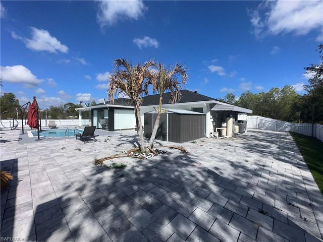 3417 31st ST W, Lehigh Acres, FL 33971