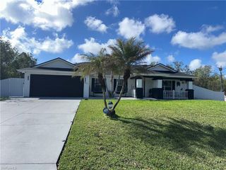 3417 31st ST W, Lehigh Acres, FL 33971