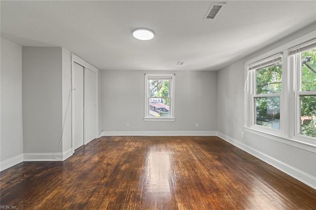 2620 Mapleton AVE B, Norfolk, VA 23504