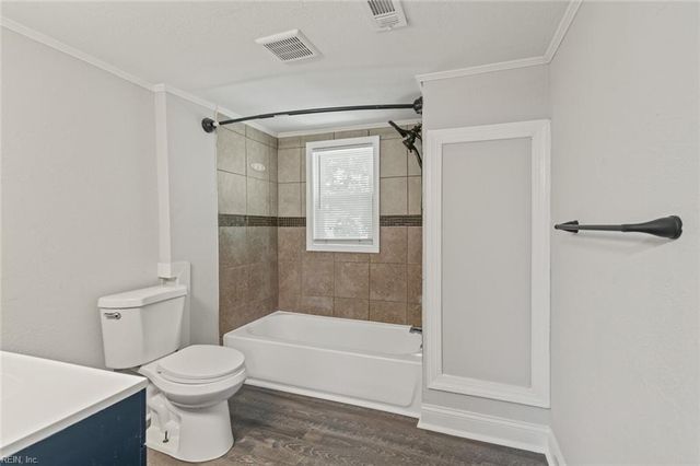 2620 Mapleton AVE B, Norfolk, VA 23504