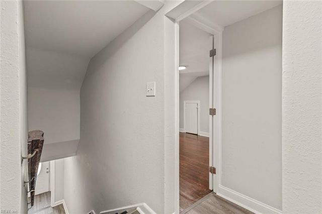2620 Mapleton AVE B, Norfolk, VA 23504