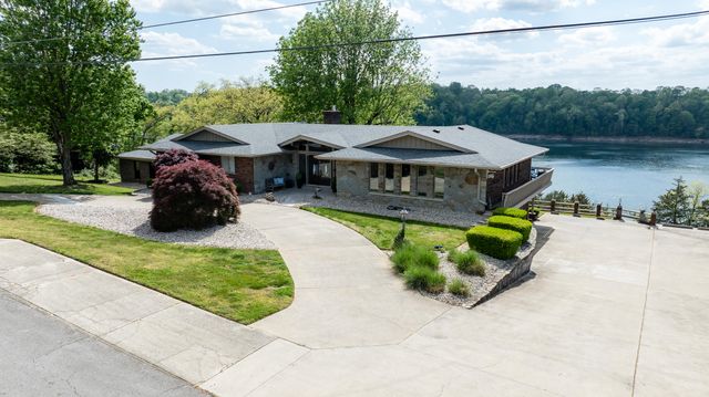 275 Lakeview Drive, Somerset, KY 42503
