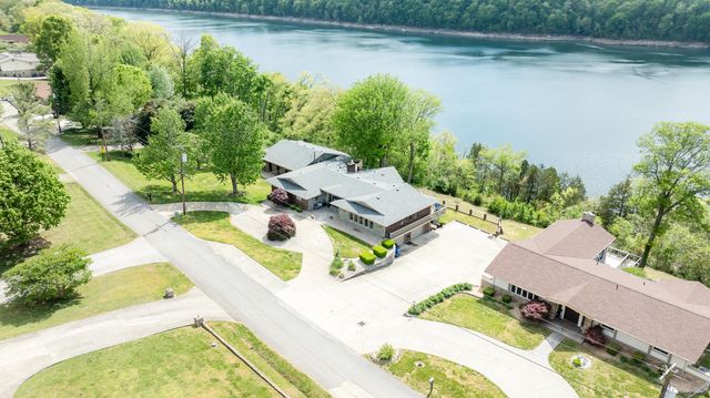 275 Lakeview Drive, Somerset, KY 42503