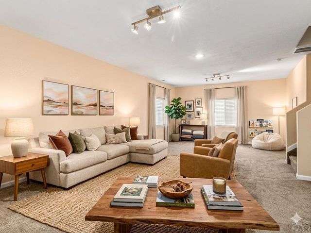 545 W Slice Dr, Pueblo West, CO 81007