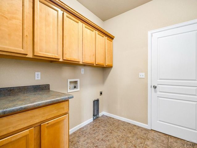 545 W Slice Dr, Pueblo West, CO 81007