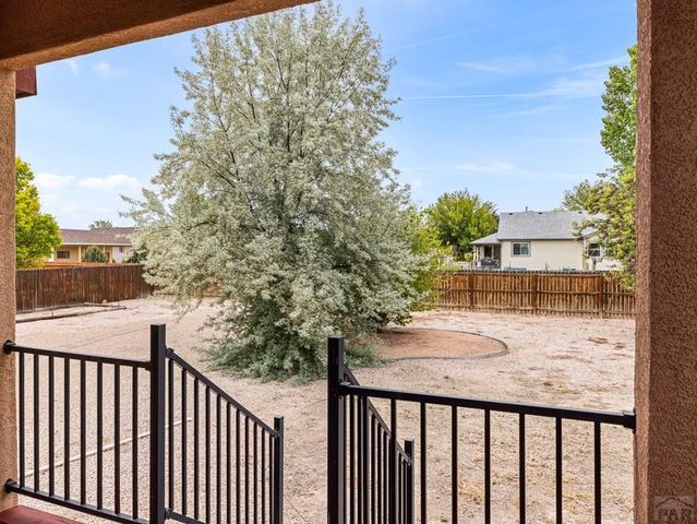 545 W Slice Dr, Pueblo West, CO 81007