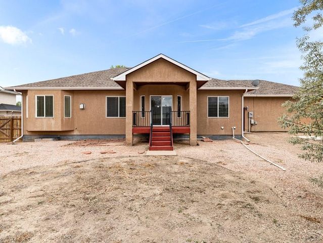 545 W Slice Dr, Pueblo West, CO 81007