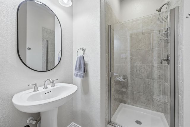 2940 Cool Water Terrace, Grand Prairie, TX 75054