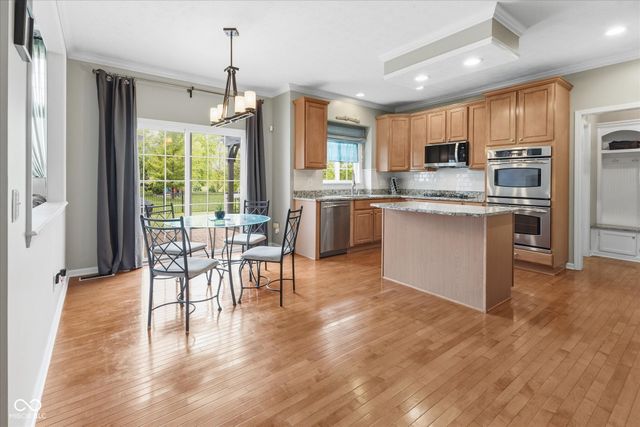 12472 Cirrus Drive, Fishers, IN 46037