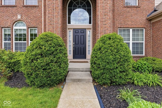 12472 Cirrus Drive, Fishers, IN 46037