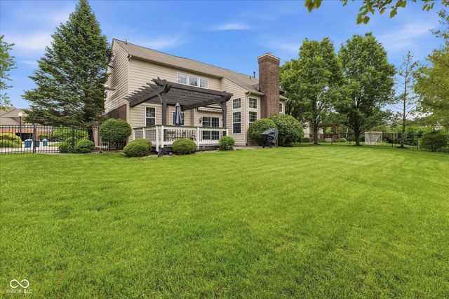 12472 Cirrus Drive, Fishers, IN 46037