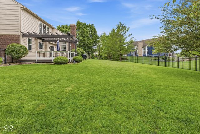 12472 Cirrus Drive, Fishers, IN 46037