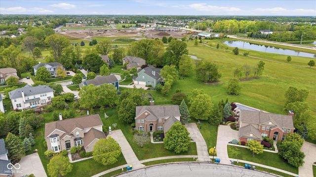 12472 Cirrus Drive, Fishers, IN 46037