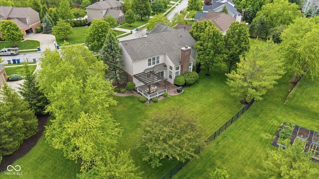 12472 Cirrus Drive, Fishers, IN 46037