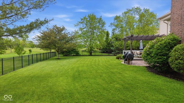 12472 Cirrus Drive, Fishers, IN 46037