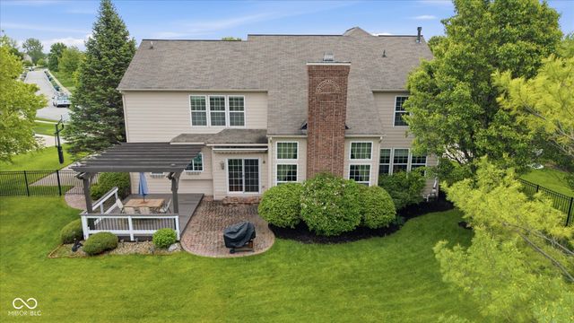 12472 Cirrus Drive, Fishers, IN 46037