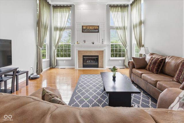 12472 Cirrus Drive, Fishers, IN 46037