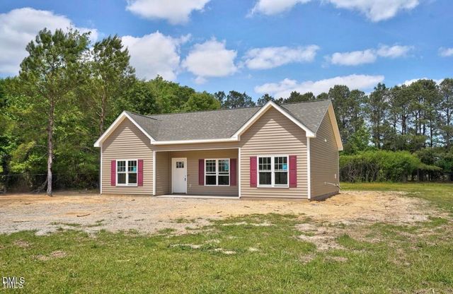 1049 Jada Allen Road, Dunn, NC 28334