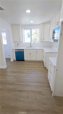6324 Tampa, Los Angeles, CA 91335