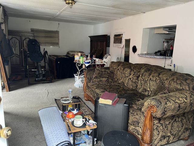 304 Pine Mountain Rd, Clarksville, TN 37042