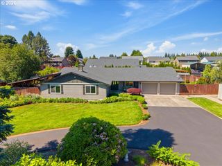 18004 Ne 18TH St, Vancouver, WA 98684