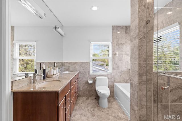 3532 Espace Court, Florissant, MO 63034