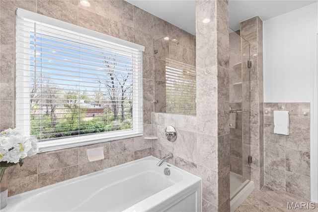 3532 Espace Court, Florissant, MO 63034