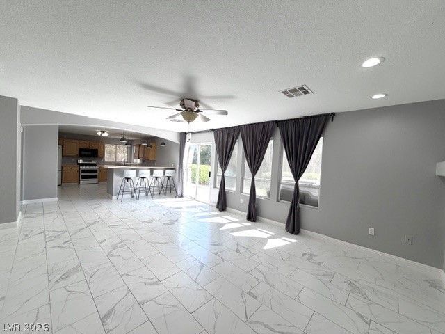 825 Gleamstar Avenue, Las Vegas, NV 89123